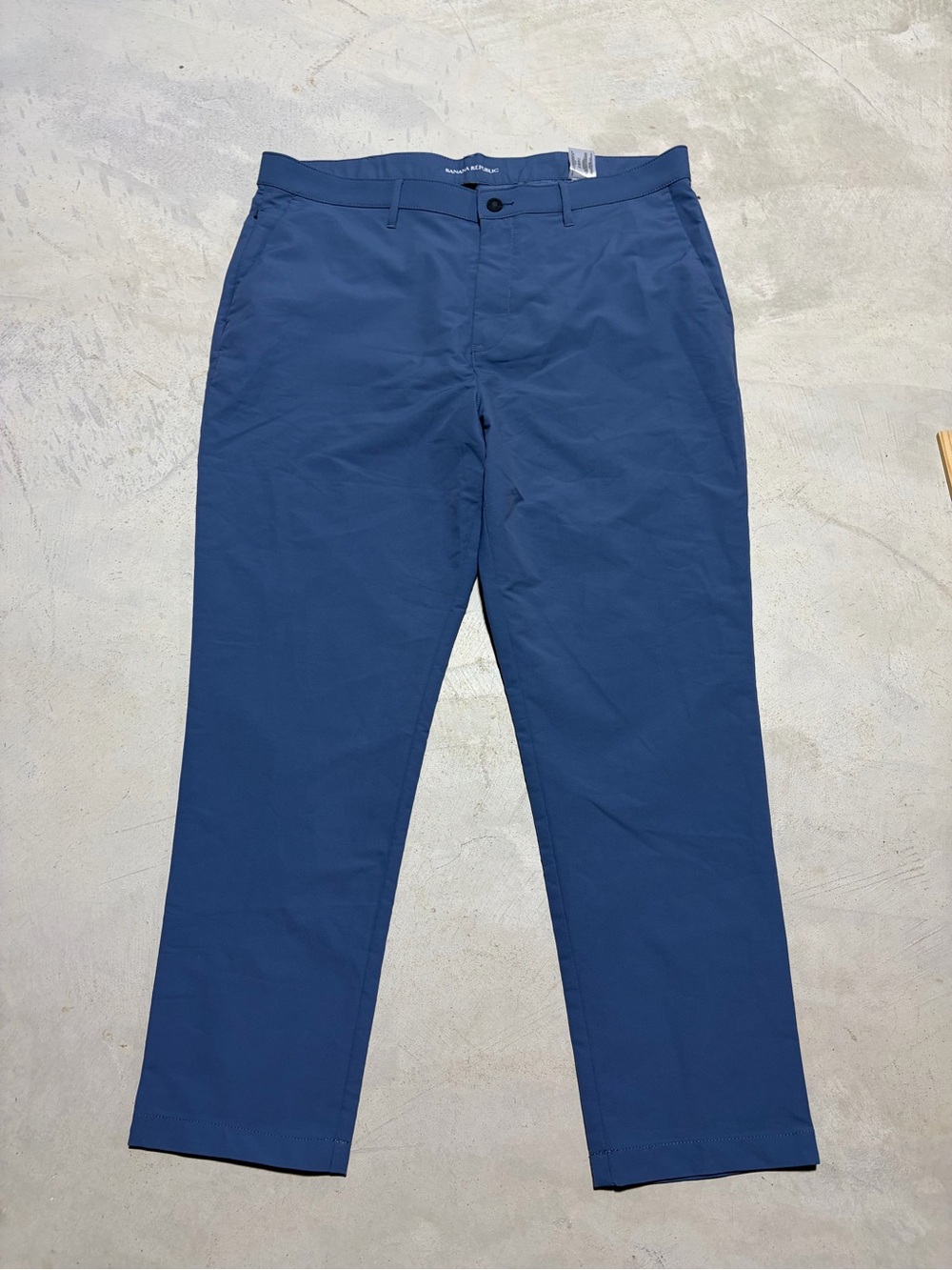 Banana republic NWT Men's China Blue Straight-Leg Pants 40x30